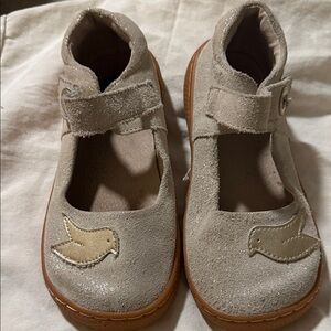 Livie & Luca Glittery Tan Bird Dress Shoes